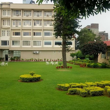 Cardinal Ambica Hotel Katra  Exterior photo